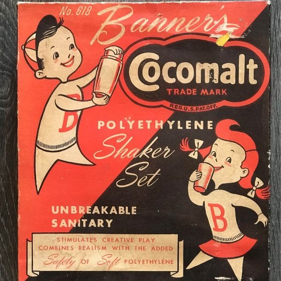 Vintage Toy Dishes - Picture 2 of 4